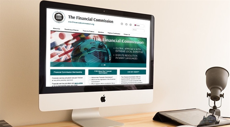 巴菲特继续“瘦身”银行股:伯克希尔哈撒韦Q2疑再减持69亿美国银行(BAC.US)持仓