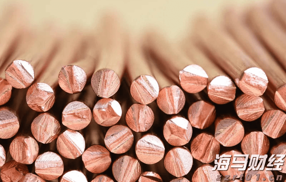媒体报道：特斯拉(TSLA.US)机器人产量远未达标，承诺年底前生产5000台，现仅有几百台
